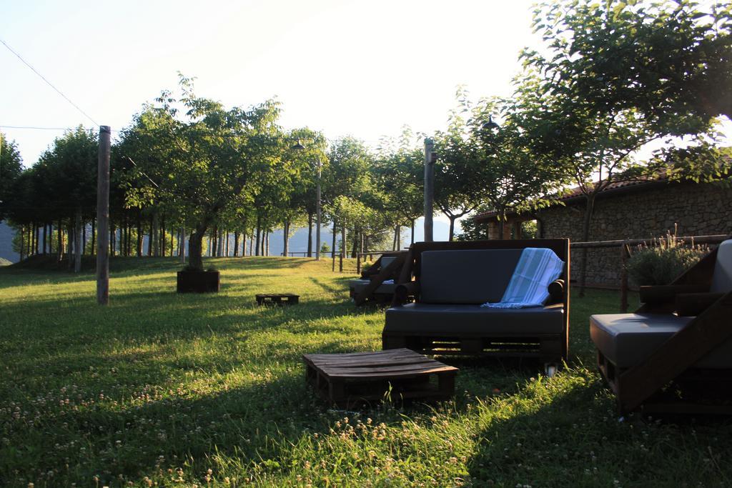Mas Pineda Villa Oix Exterior photo